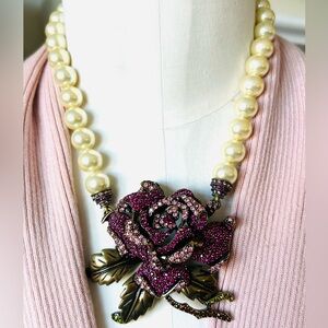 Heidi Daus 🆕”Rose Elegance” 3 dimensional center station with Swarovski crystals